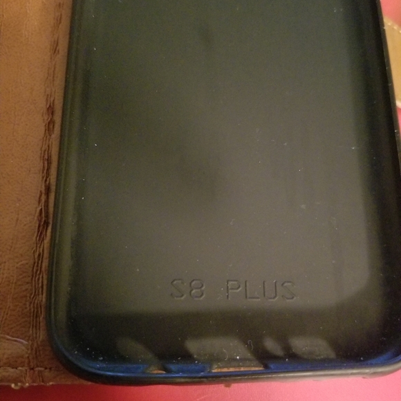 Michael Kors S8 Plus Phone case - Picture 5 of 5